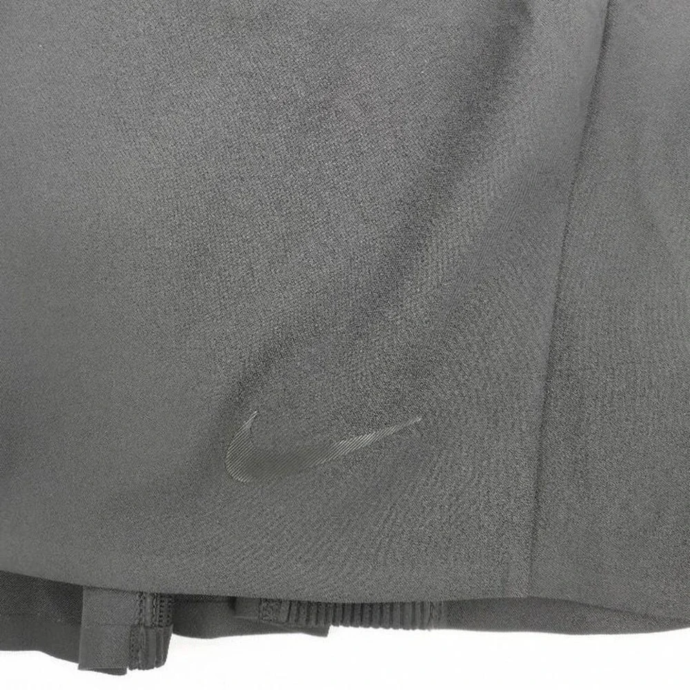 Nike black tennis skirt with built-in shorts and pockets. Size S - Picture 3 of 6